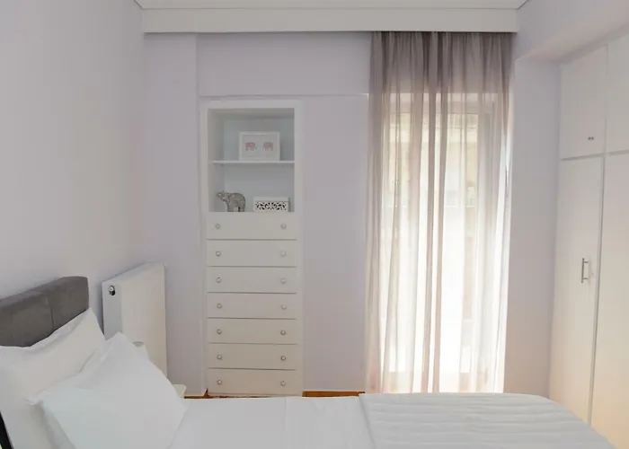 Grey Suite Filoxenia